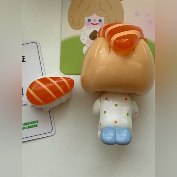 Happy Picnic together Figurine SAKE SUSHI & ZZA& RiCO Miniso - Picture 3 of 7